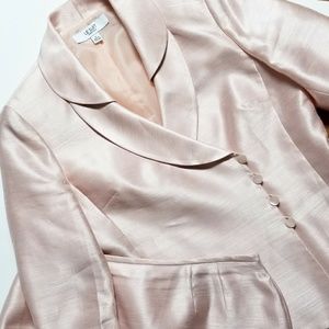 Le Suit Shiny Pink Skirt Suit Shimmer